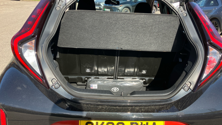 Toyota Aygo X 1.0 VVT-i Edge 5dr Petrol Hatchback